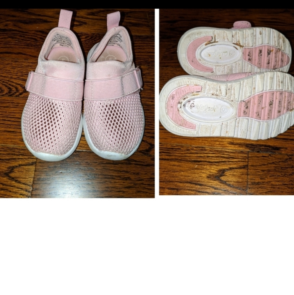 Sneakers/water shoes toddler